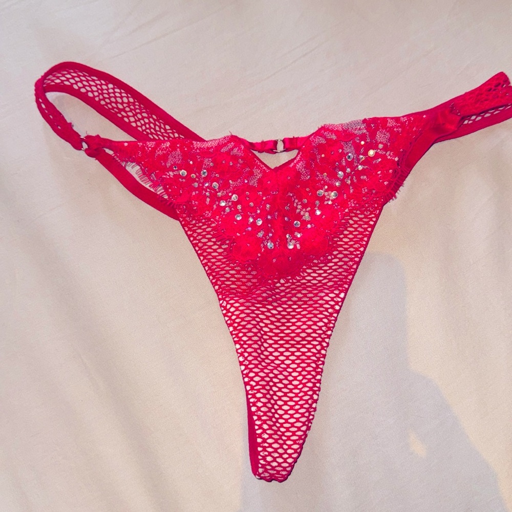 Victoria’s Secret thong